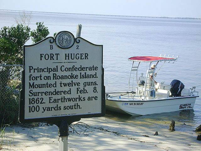 Carolina Skiff 1780 DLX with a SG300 boat t-top