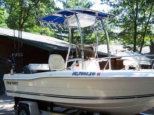 Clearwater with a SG600 boat t-top, photo 1 of 3