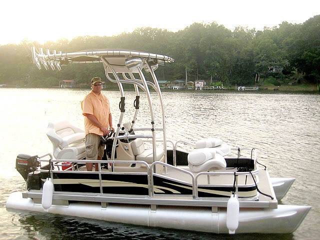 Godfrey Sea Ryder Pontoon / Custom with a SG600 boat t-top, photo 1 of 9