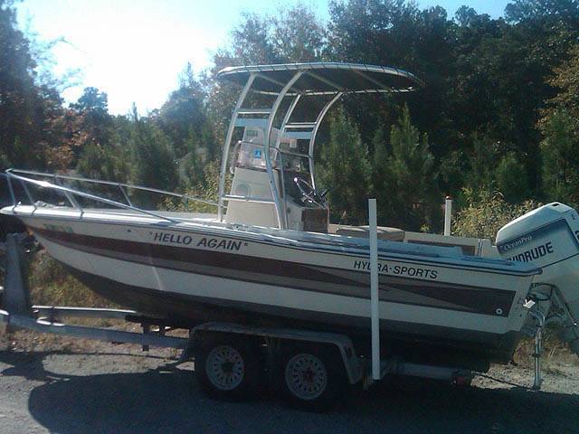 Hydra-Sports with a SG300 boat t-top, photo 1 of 2