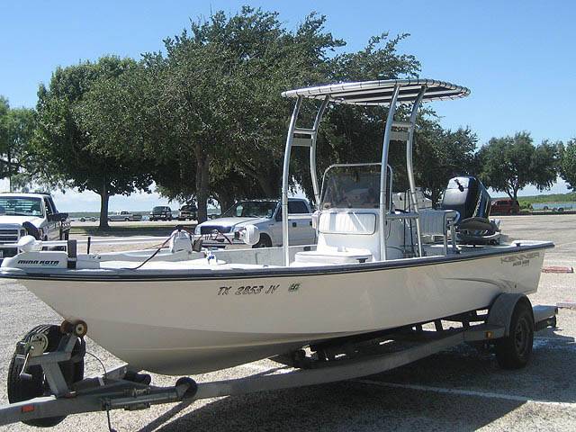 Kenner with a SG300 boat t-top, photo 1 of 2