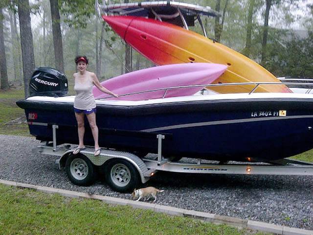 M2 Motor Yacht 21' Catamaran with a SG600 boat t-top, photo 3 of 3