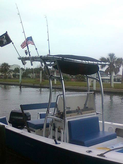 SeaCraft with a SG600 boat t-top, photo 2 of 4