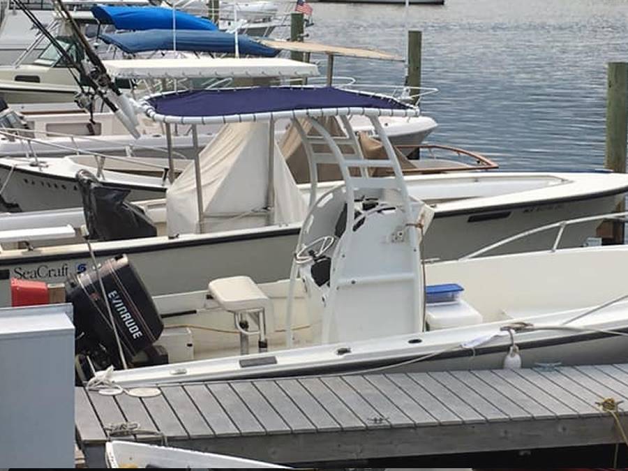 1972 Mako 19' Center Console with a SG300 boat t-top, photo 3 of 3