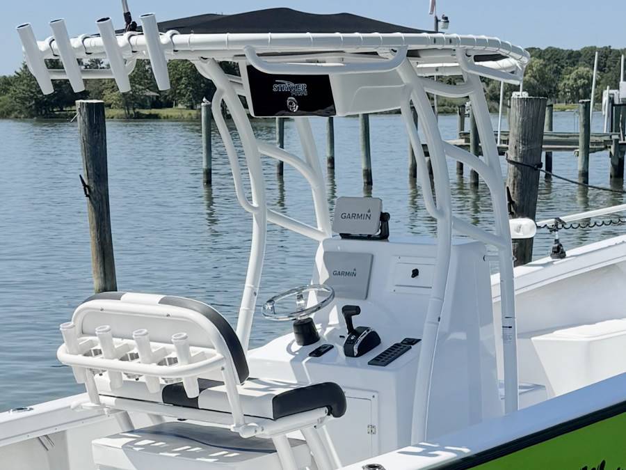 1985 C-Hawk with a SG900 boat t-top, photo 2 of 7