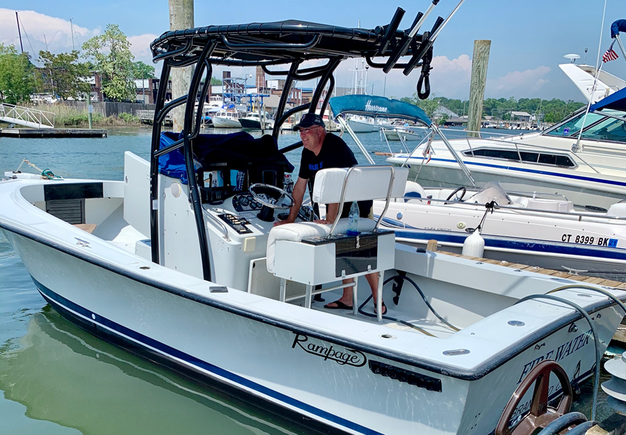 1986 Rampage Center Console with a SG900 boat t-top, photo 1 of 7