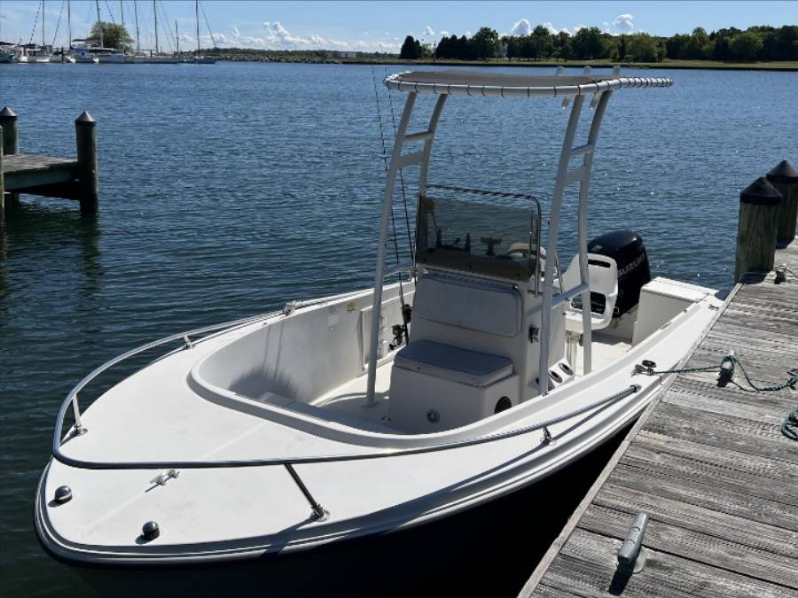 1990 Wellcraft Sportsman18 with a SG300 boat t-top, photo 1 of 3