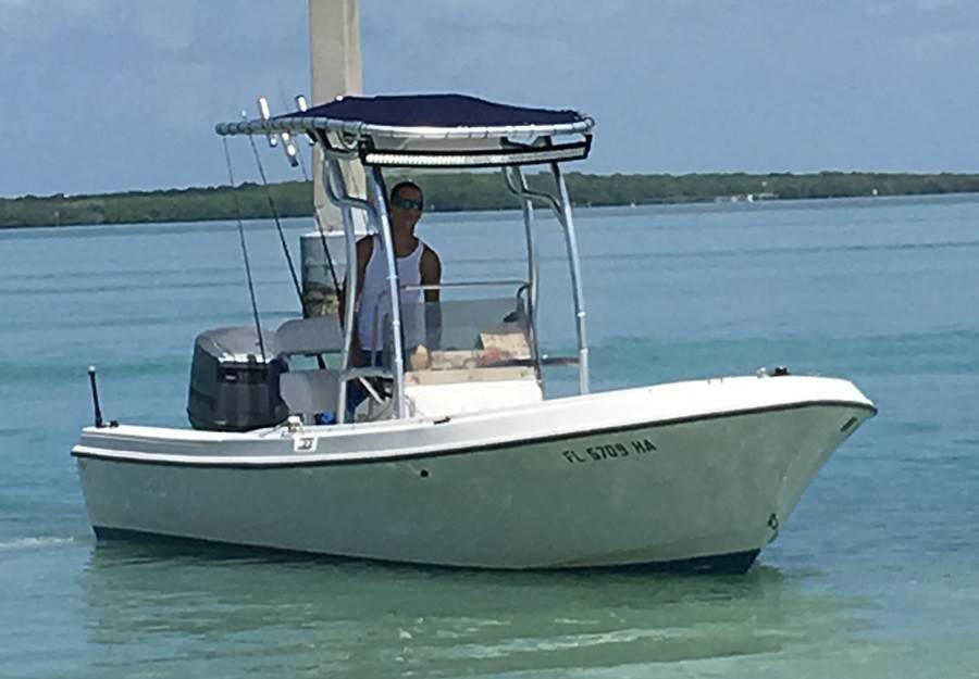 1991 Aquasport 19-6 with a SG600 boat t-top, photo 1 of 3