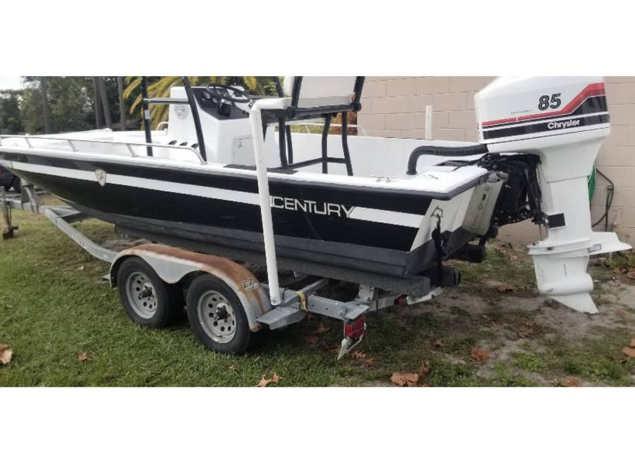 1996 Century 2130 Bay with a SG300 boat t-top, photo 3 of 4