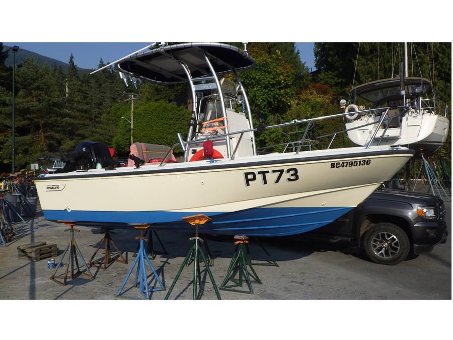1997 Boston Whaler 17 Outrage II with a SG300 boat t-top, photo 2 of 3