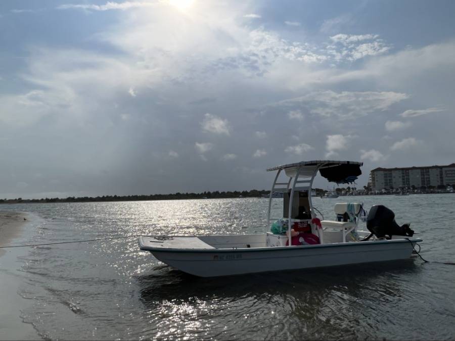 1997 Southern Skimmer with a SG300 boat t-top, photo 2 of 2