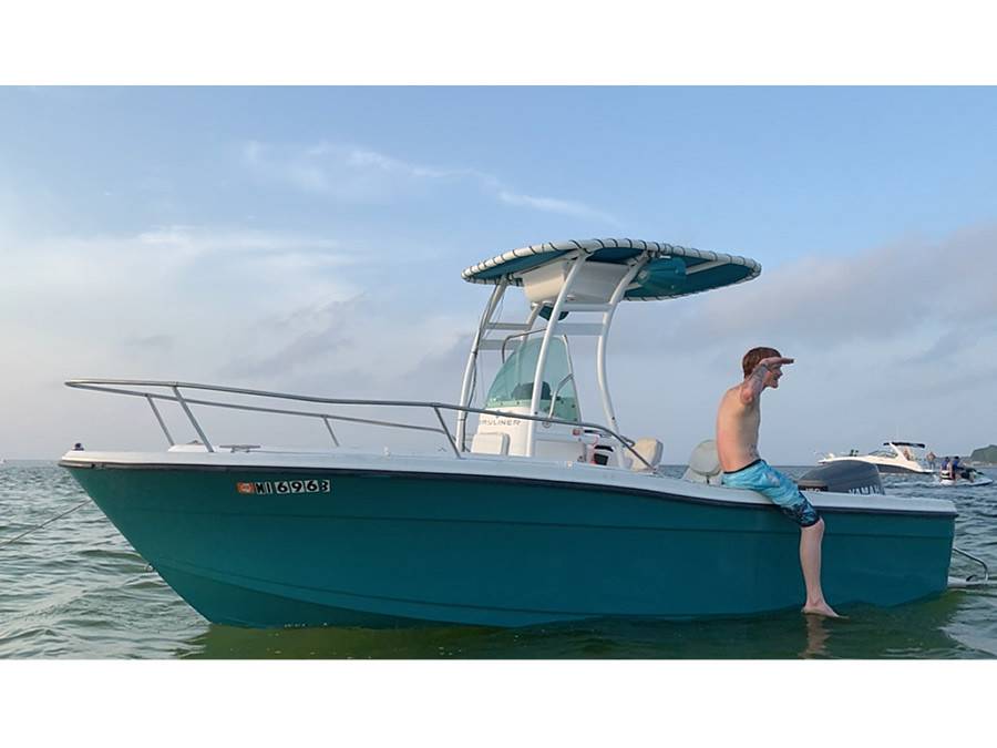 1999 Bayliner Trophy with a SG300 boat t-top, photo 1 of 5