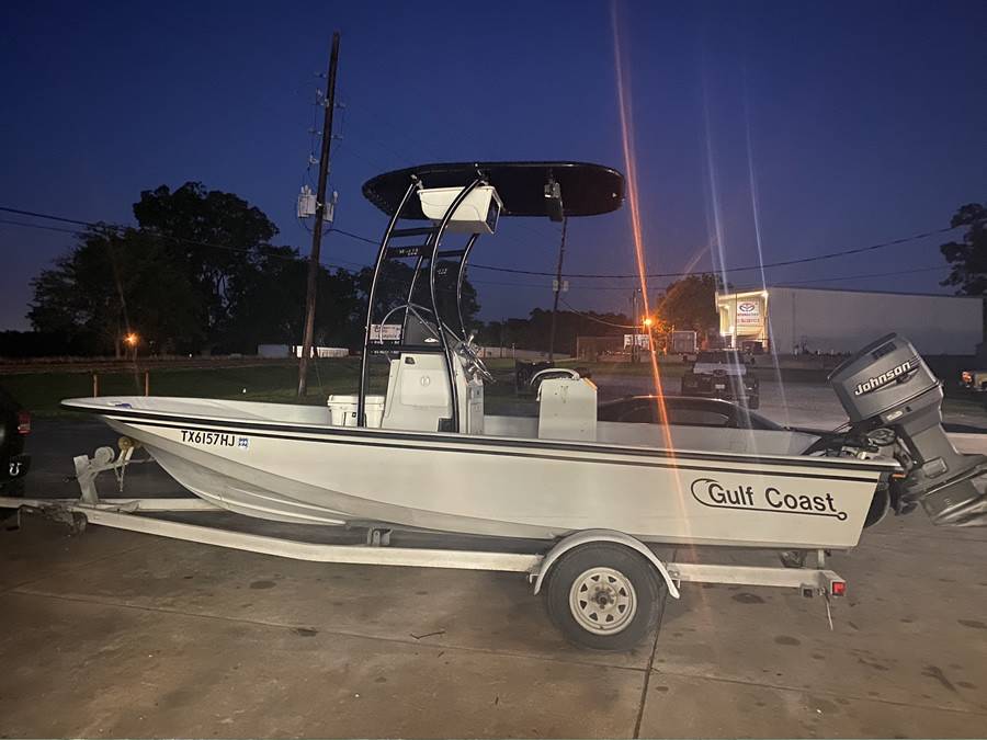 1999 Gulf Coast with a SG300 boat t-top