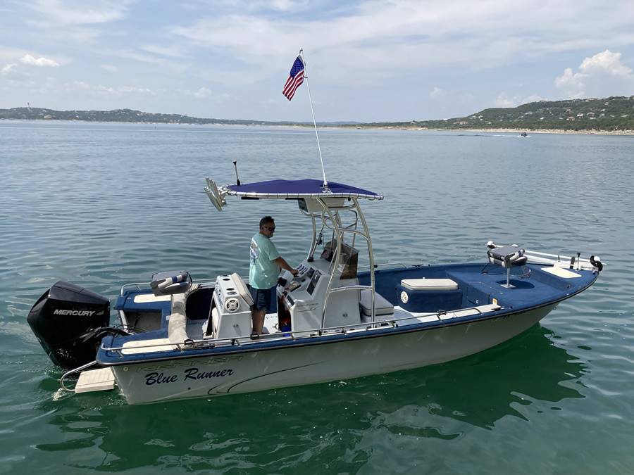 2000 Kenner 23V with a SG600 boat t-top, photo 3 of 7