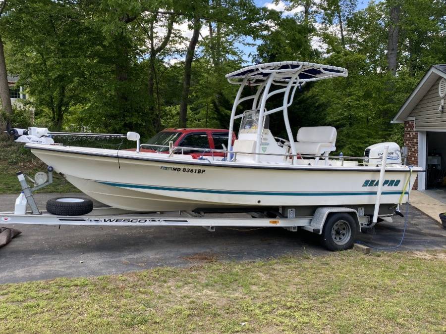 2001 Sea Pro SV2100 with a SG900 boat t-top, photo 1 of 2