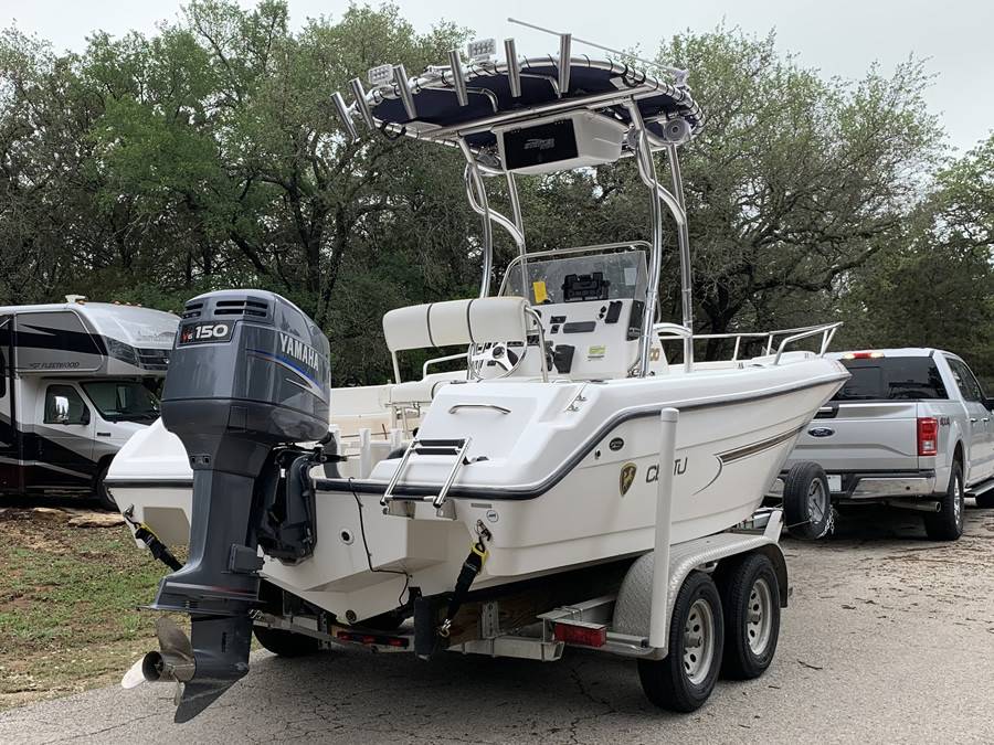 2003 Century 2000 Center Console with a SG600 boat t-top, photo 3 of 7