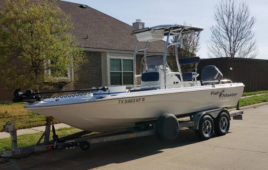 2003 Fishmaster 2250 with a SG600 boat t-top