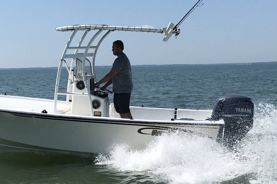 2003 May-Craft 1800 with a SG300 boat t-top, photo 2 of 5