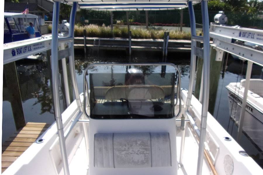 2004 Cobia 194 with a SG300 boat t-top, photo 2 of 2