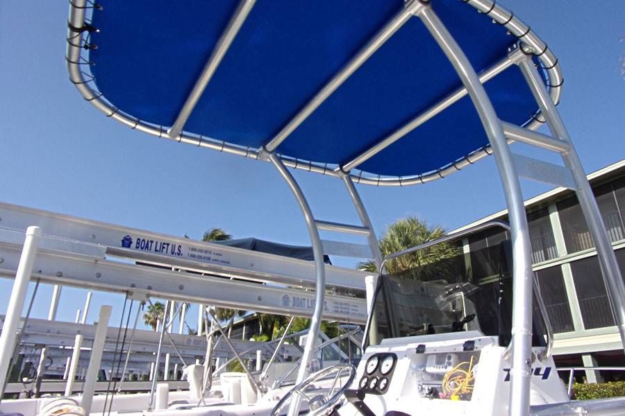 2004 Cobia 194 with a SG300 boat t-top, photo 1 of 2