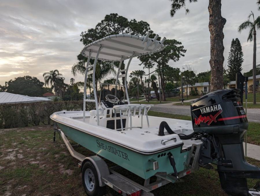 2004 Shearwater 2000z with a SG300 boat t-top, photo 3 of 6