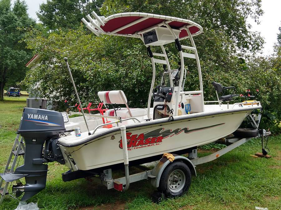 2005 Carolina Skiff Sea Chaser with a SG300 boat t-top, photo 1 of 6