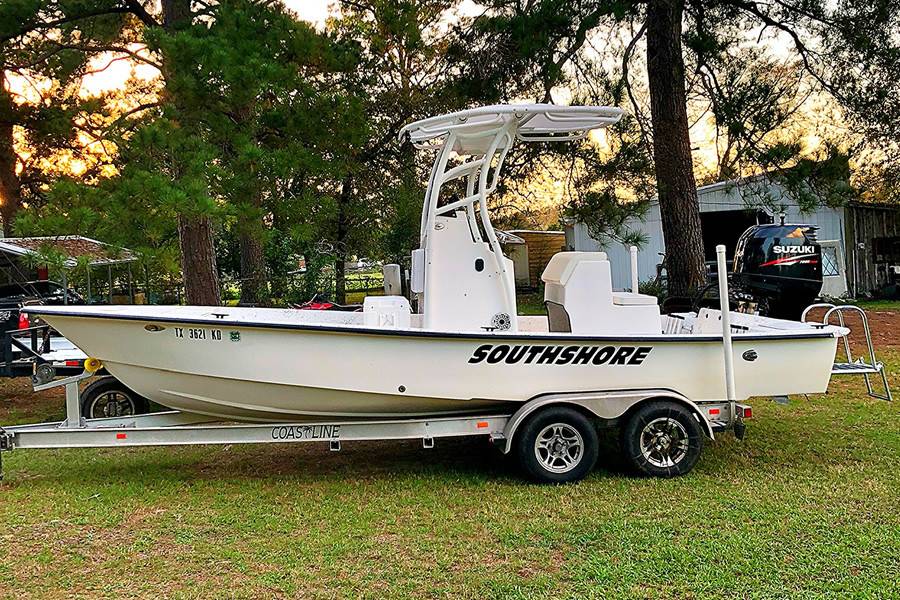 2005 South Shore Classic with a SG900 boat t-top, photo 3 of 4