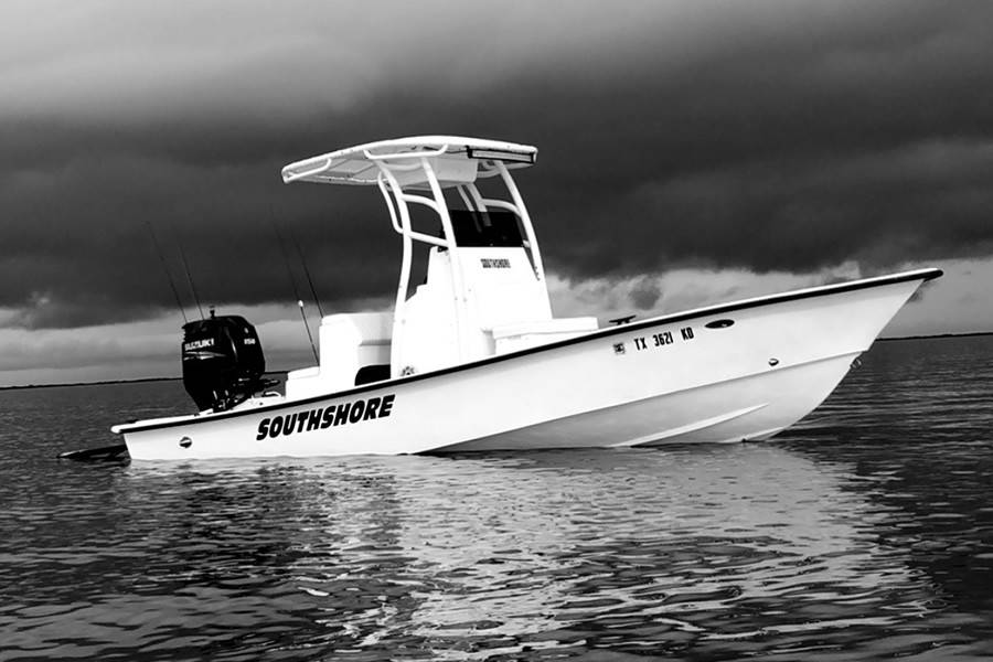 2005 South Shore Classic with a SG900 boat t-top, photo 2 of 4