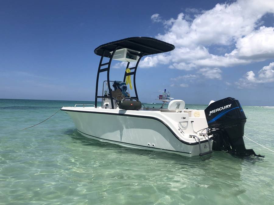 2005 Trophy 1703 Center Console with a SG300 boat t-top, photo 3 of 11