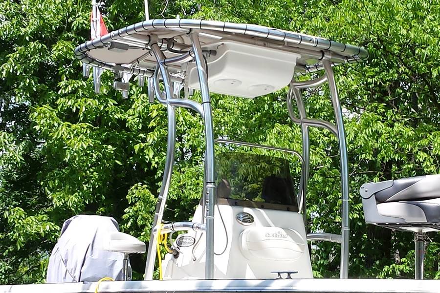 2006 NauticStar Bay 1800 with a SG600 boat t-top, photo 2 of 5