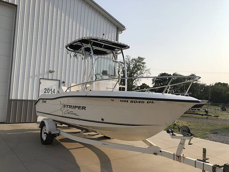 2006 Striper with a SG600 boat t-top, photo 1 of 5