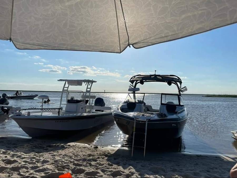 2008 Champion 220 Bay with a SG300 boat t-top, photo 2 of 3