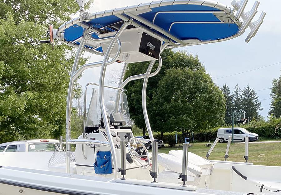 2008 Crestliner Fish Hawk with a SG600 boat t-top, photo 2 of 9