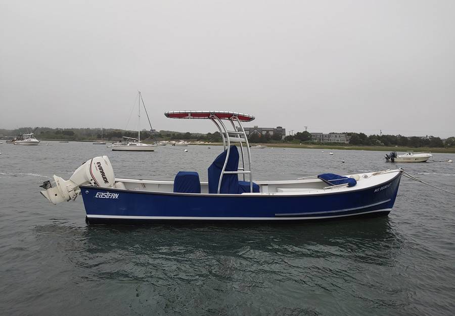 2008 Eastern 24 with a SG300 boat t-top, photo 1 of 2