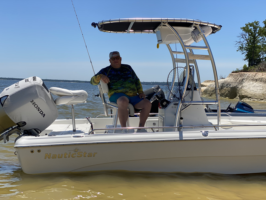 2008 NauticStar Tournament with a SG300 boat t-top, photo 3 of 4