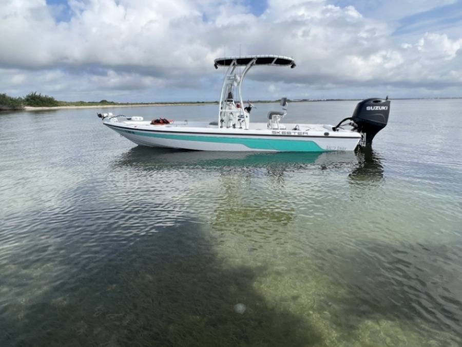 2009 Skeeter ZX22 with a SG300 boat t-top, photo 2 of 4