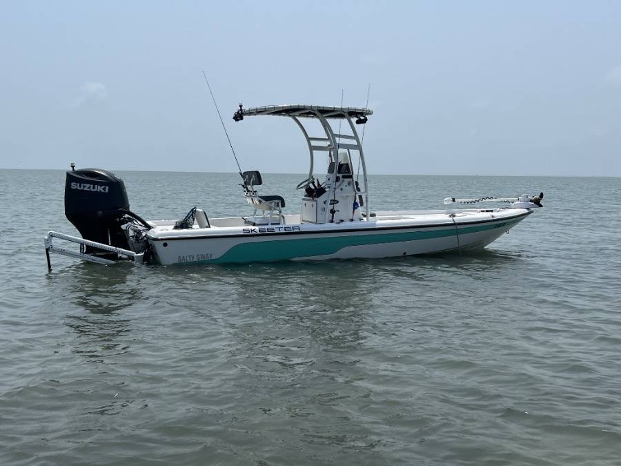 2009 Skeeter ZX22 with a SG300 boat t-top, photo 3 of 4