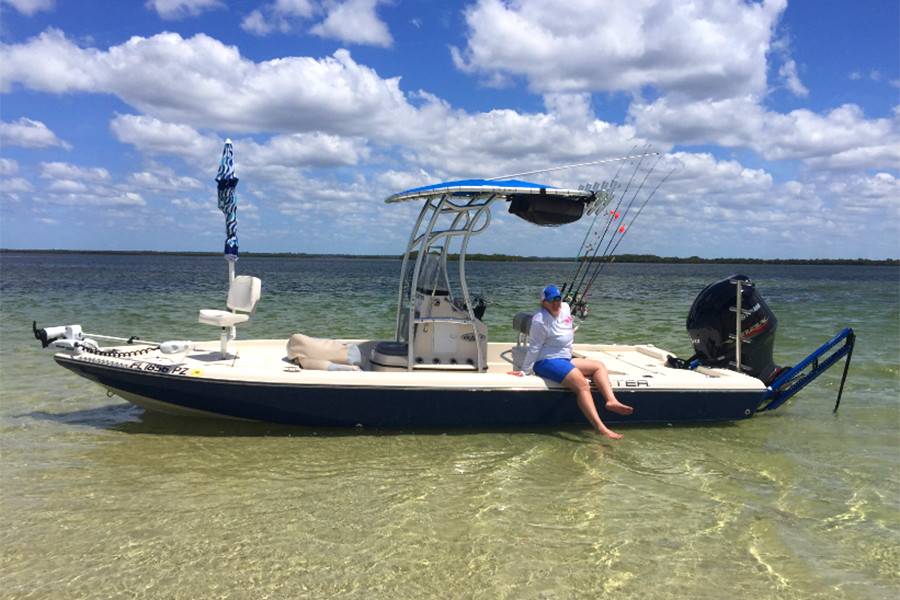 2012 Skeeter ZX22 Bay with a SG600 boat t-top, photo 1 of 4