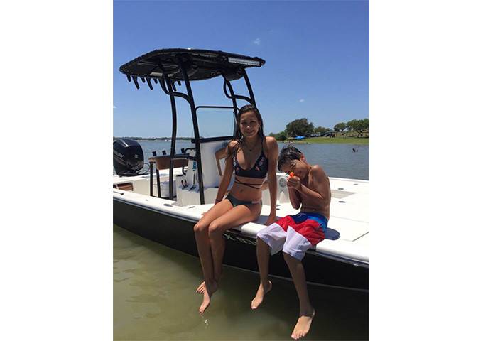 2015 Sea Born FX 22 with a SG600 boat t-top