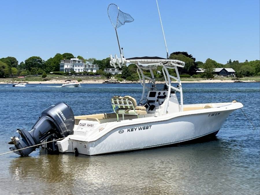 2016 Key West 239 FS with a SG900 boat t-top, photo 1 of 6
