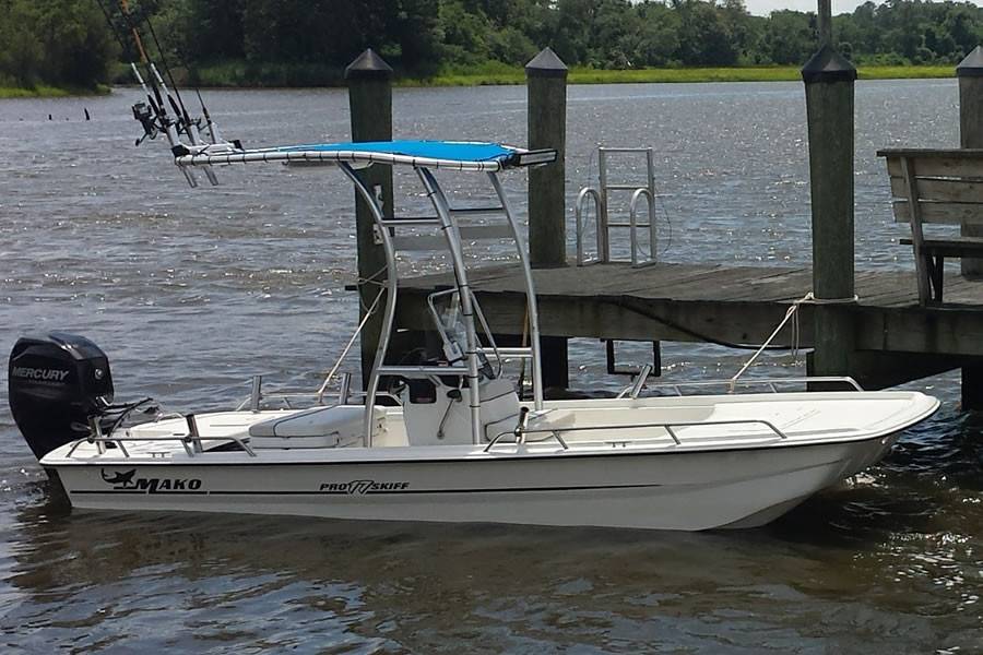 2016 Mako Pro Skiff 17 with a SG300 boat t-top, photo 1 of 6