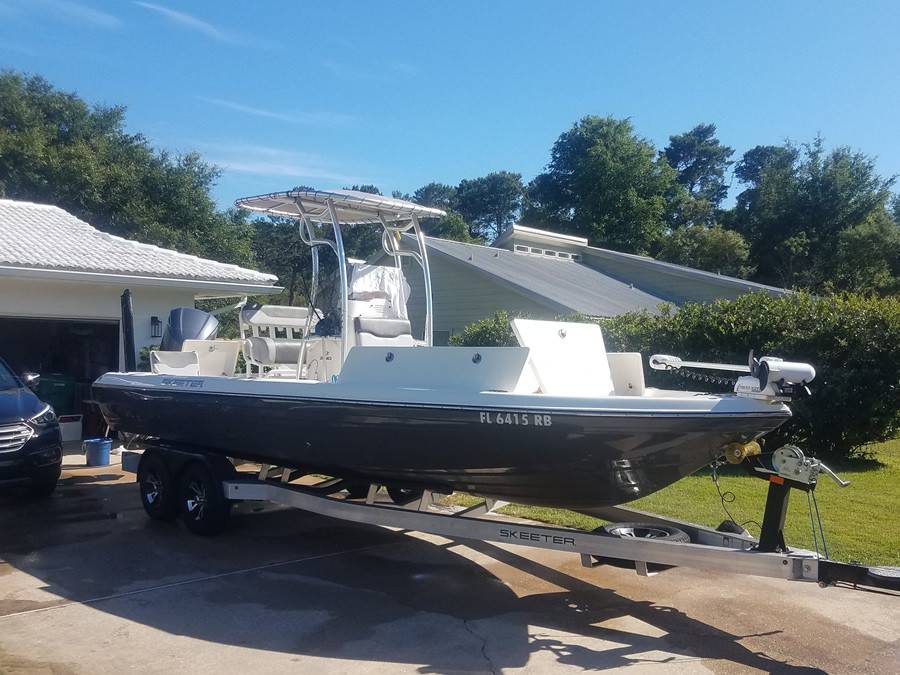 2016 Skeeter SX240 with a SG600 boat t-top, photo 2 of 2