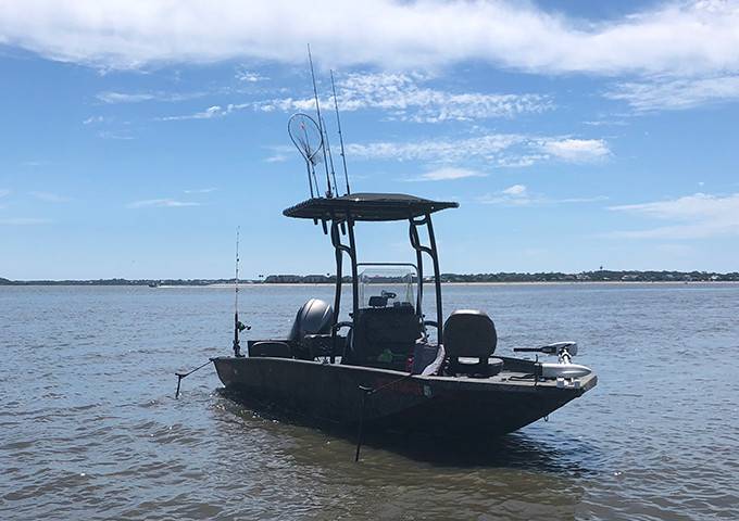 2016 Xpress H20 Bay with a SG600 boat t-top, photo 3 of 4