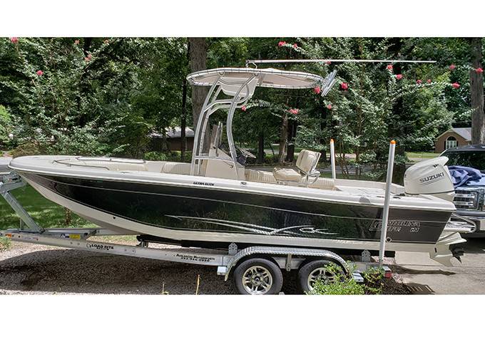 2017 Carolina Skiff Ultra 21' with a SG600 boat t-top, photo 2 of 4