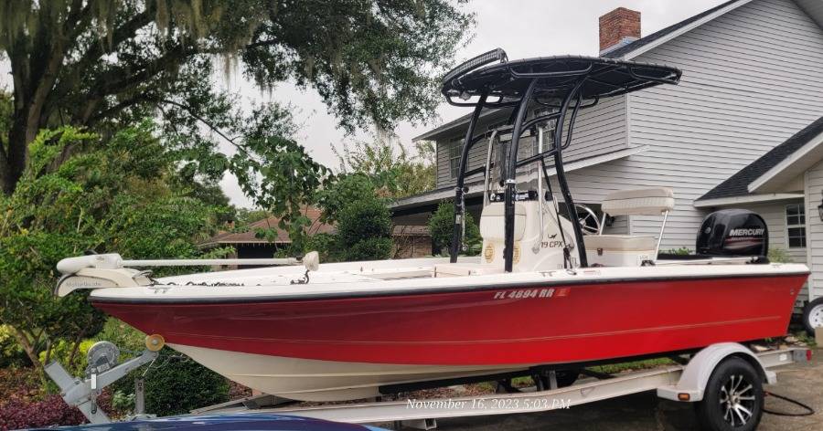 2017 Mako 19 CPX with a SG900 boat t-top, photo 3 of 4
