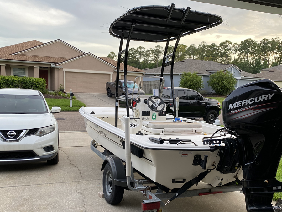 2017 Mako Pro Skiff 17 with a SG300 boat t-top, photo 3 of 5