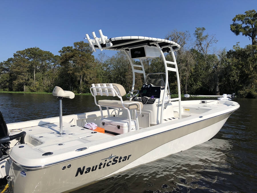 2017 NauticStar 244 XTS with a SG300 boat t-top, photo 1 of 9