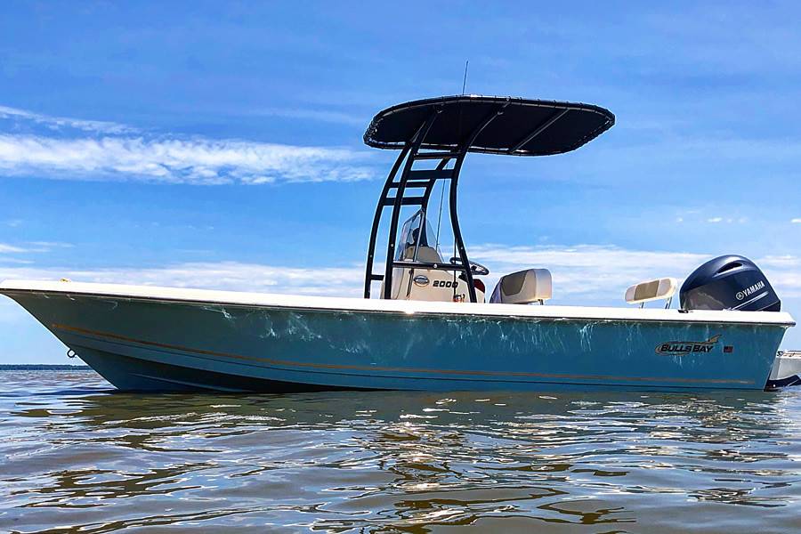 2018 Bulls Bay 2000 with a SG300 boat t-top, photo 2 of 3