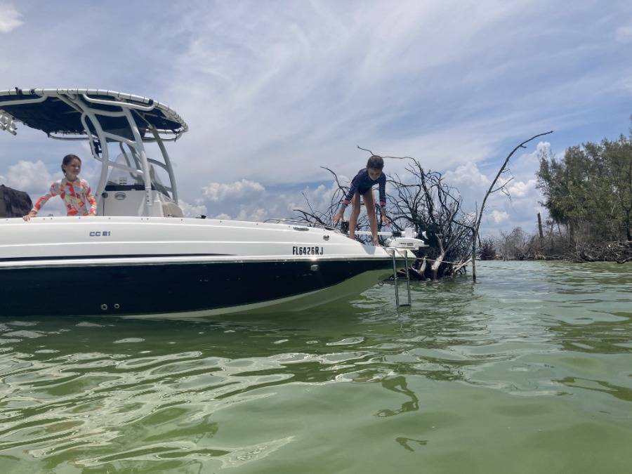 2018 Hurricane CC21 with a SG900 boat t-top, photo 3 of 8