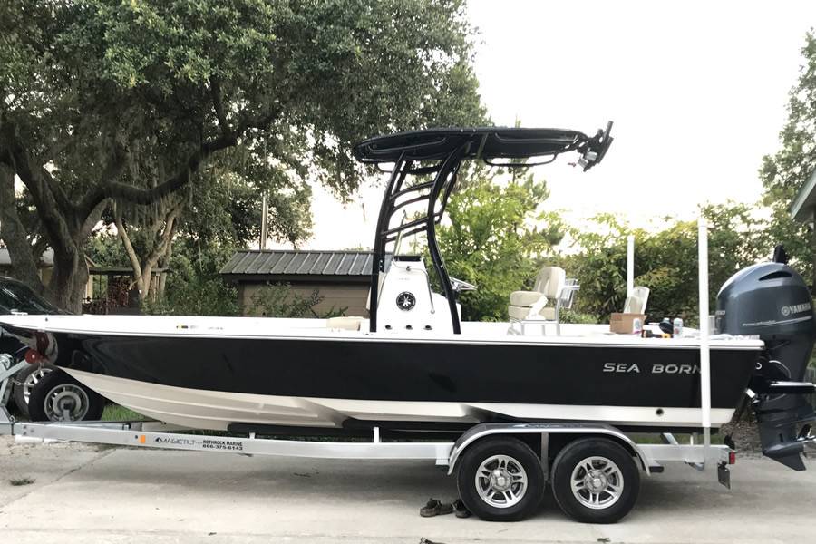 2018 Sea Born FX22 with a SG900 boat t-top, photo 3 of 6